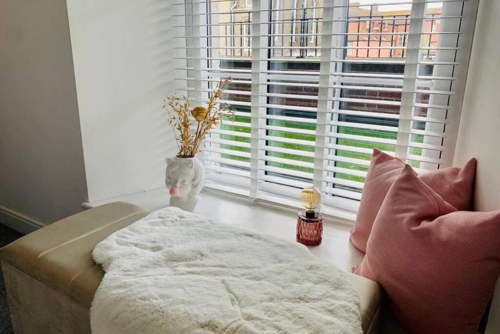 Luxury, Centrally Located 2 Bed Modern Apartment Great Yarmouth Zewnętrze zdjęcie