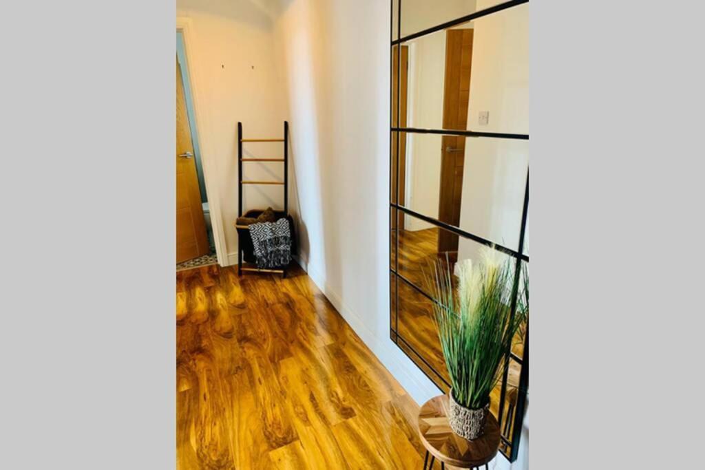 Luxury, Centrally Located 2 Bed Modern Apartment Great Yarmouth Zewnętrze zdjęcie